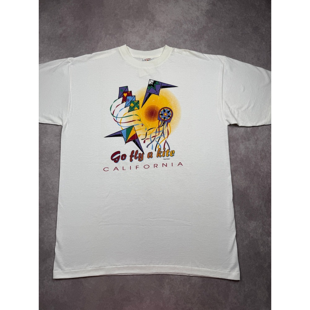 NWT* VTG Go Fly a Kite California T-Shirt Clay Hill Dry Goods White XL USA 90s